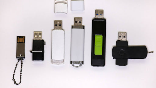 Why Do Businesses Still Use Customised USB Drives for Marketing?